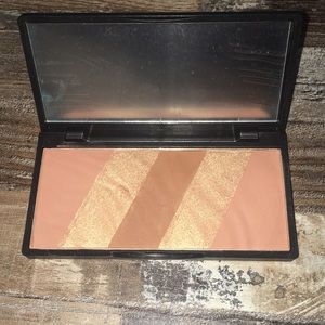 Bronze Essentials palette